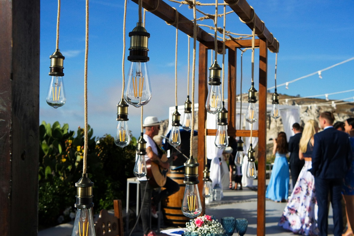 wedding in santorini